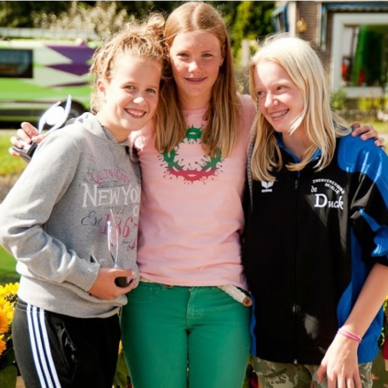 Kayleedejong_18's profile picture. zwemster bij zpch . | science 2S2 | 13 jaar|zwemvriendinnen met Maike, simone, Eva en Lene|Kaj Munk college|