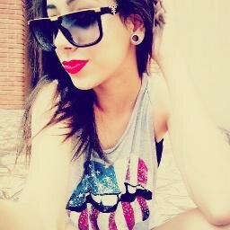 http://t.co/L1mImcXPi2     sun is shining the weather is sweet  △