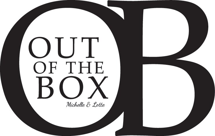 Hey wij zijn Michelle & Lotte en wij maken shirtjes, topjes, sweaters, mutsen & tassen. Volg ons ook op Instagram: @outofthebox_ & Facebook: OutoftheBox_