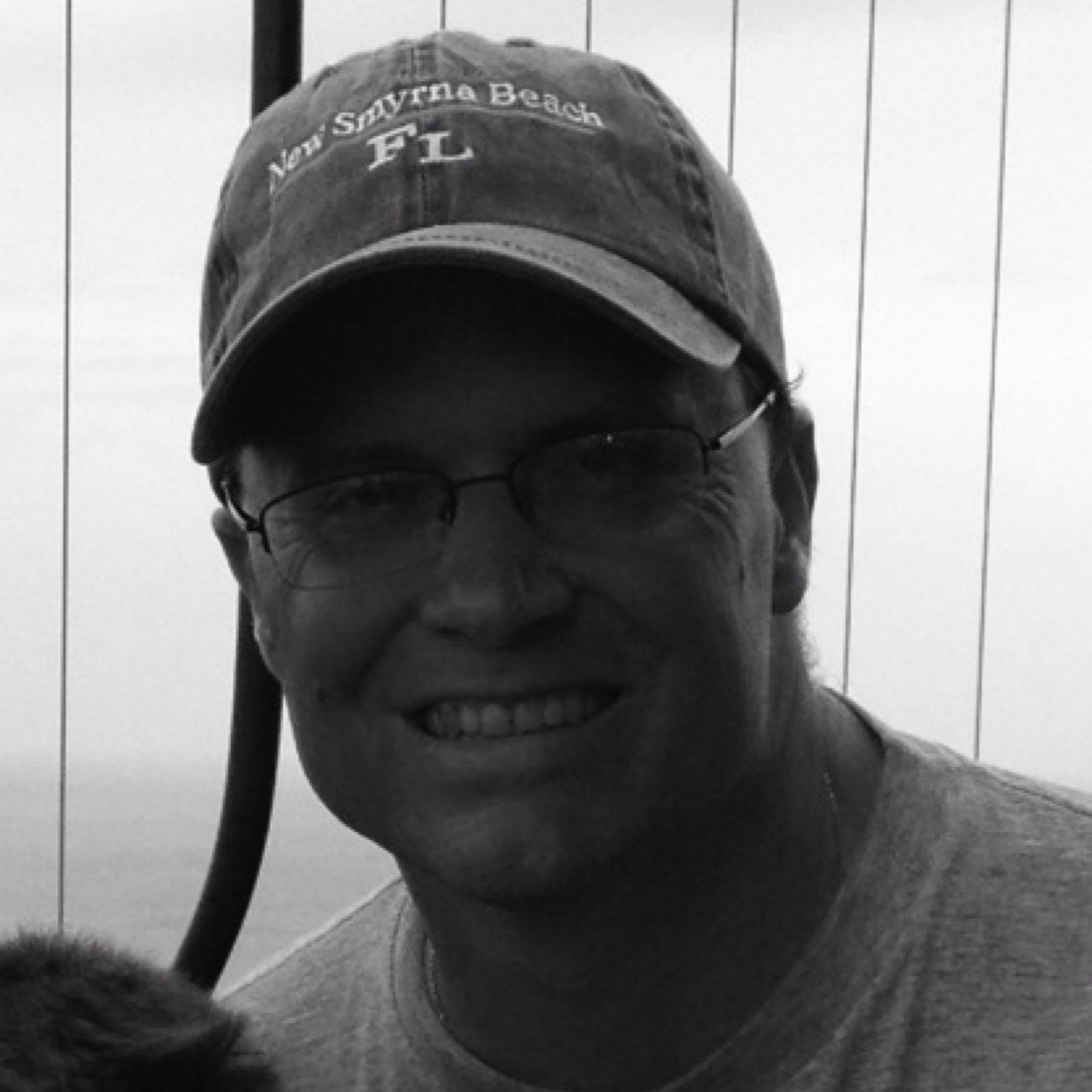 bobbydinkins's profile picture. 