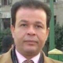 ‏مواطن عالمى يقبل الاخر وينبذالعنف ويحسن الظن بالله ويحب سيدناالنبى ومتيم بسيدناالحسين وعبدالناصر وجيفارا وغاندى ومانديلا#محامى. يحلم ويناضل من اجل العدل المفقو