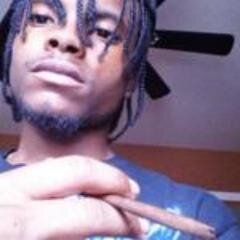 IN MY EYES ERRBODY SUSPECT ION TRUST A SOUL ...MY HEART COLD I SHOW NO LOVE CUZ IT A GET YOU KILLED ITS  NOBODY ONLY PERSON IGOT IS MY BAE @TheBlackBonnie