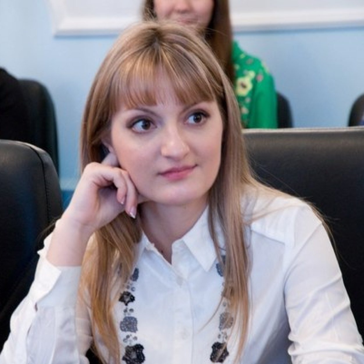 Просто неравнодушный к происходящему в мире человек.