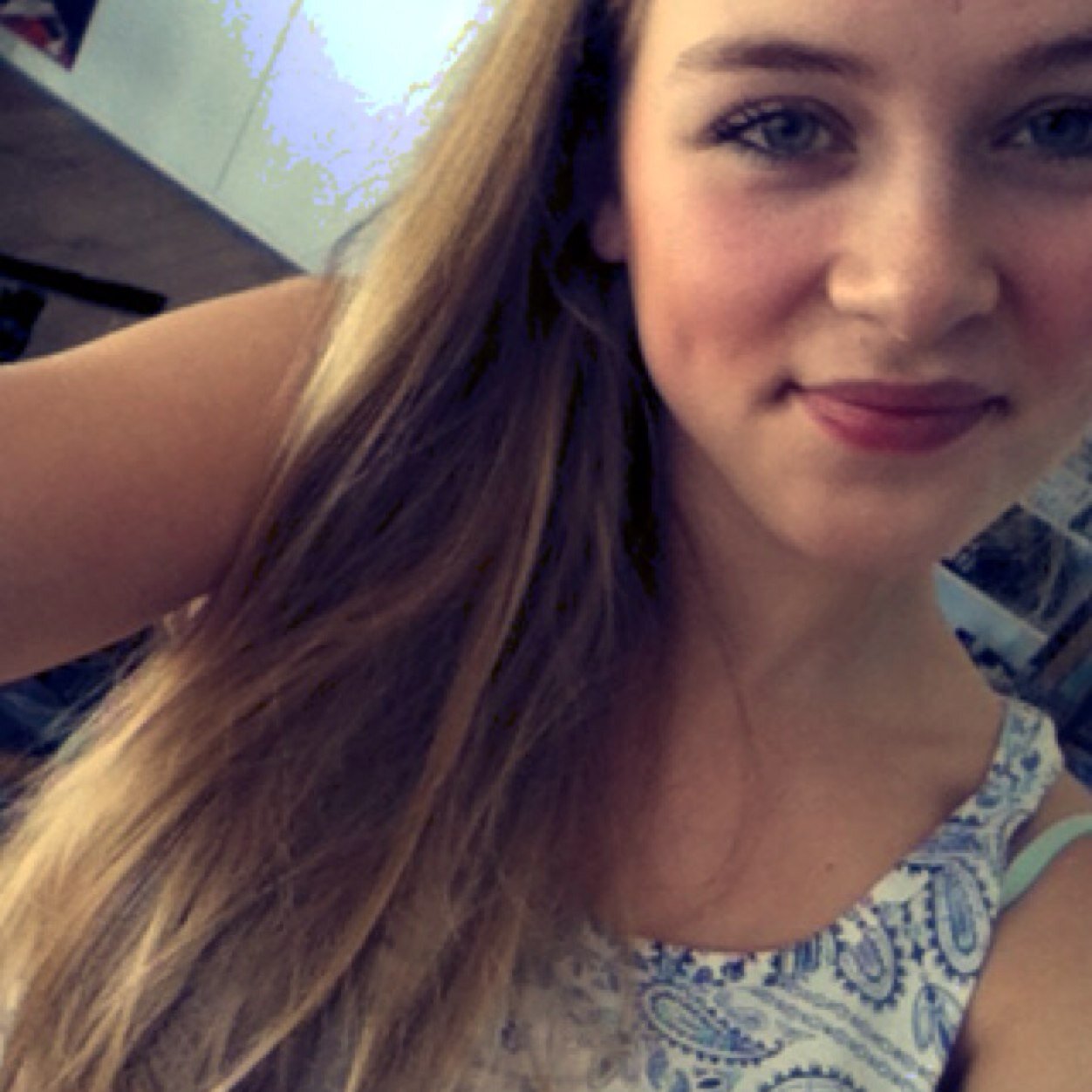 instagram: elinexchrist