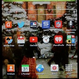 Constitutional Conservative Christian libertarian Tablet Guy, Staying in Touch and Connected is my game!! #tcot #liberty