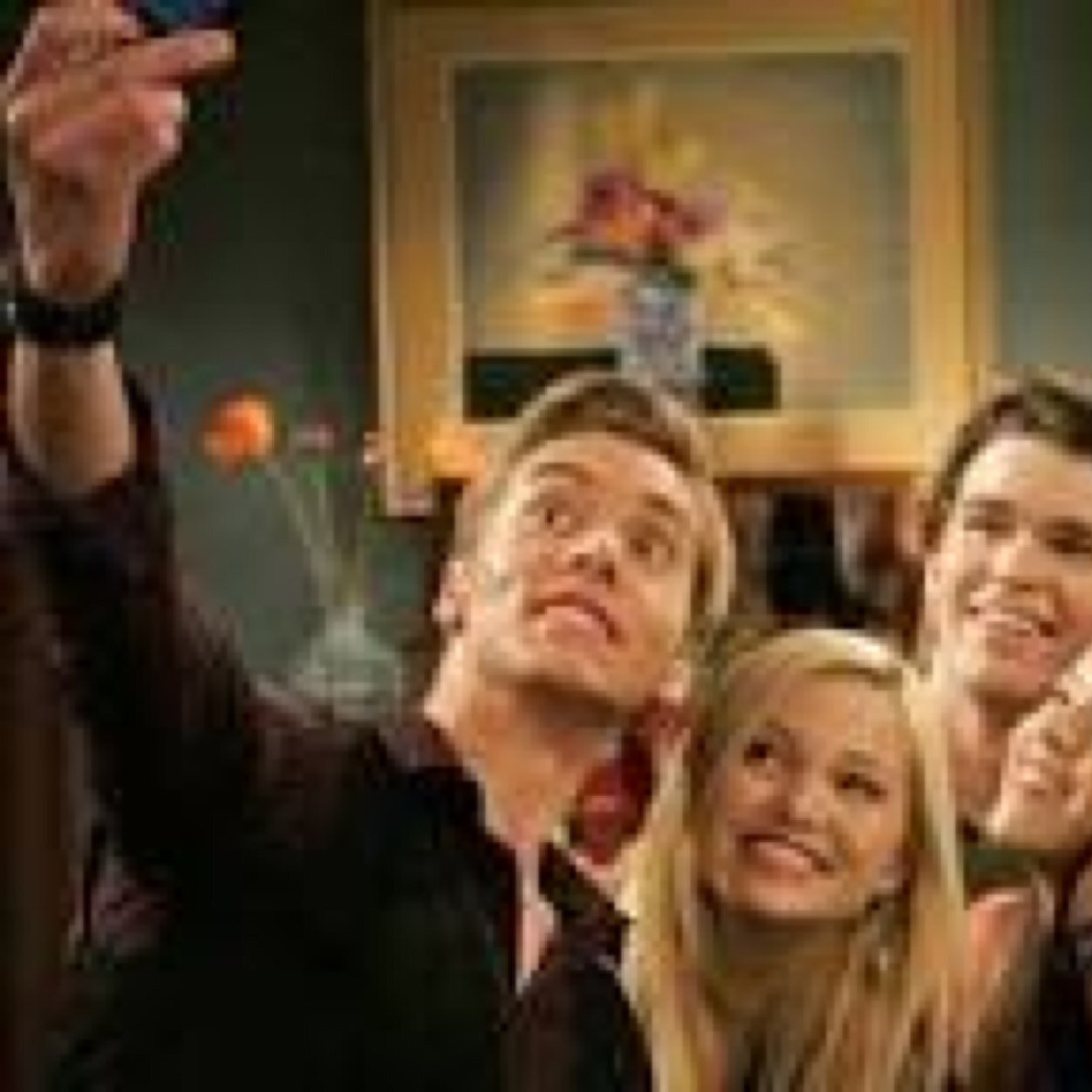 AustinNTIH's profile picture. I'm Austin, I'll probably be the coolest guy you will ever meet. Feel free to talk to me!