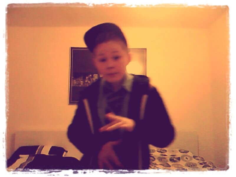 im 12 i live in birmingham and love to rap if i know you or i am interested ill follow back so sorry if i dont ?!?