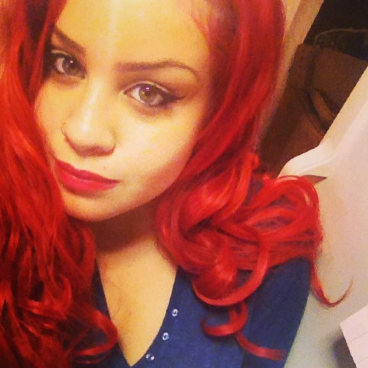 shesdeadly1991's profile picture. I love singing in the shower so the pipes wont rust