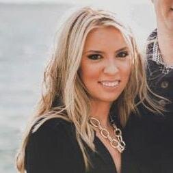 bbrookenicolee's profile picture. 