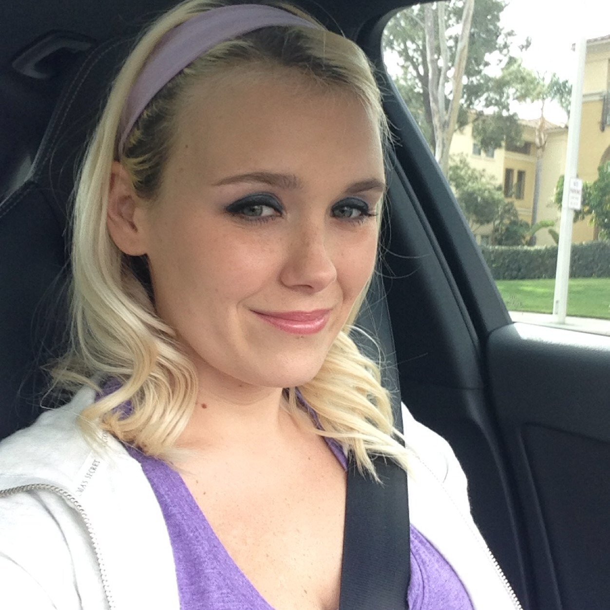 devahprincess's profile picture. 