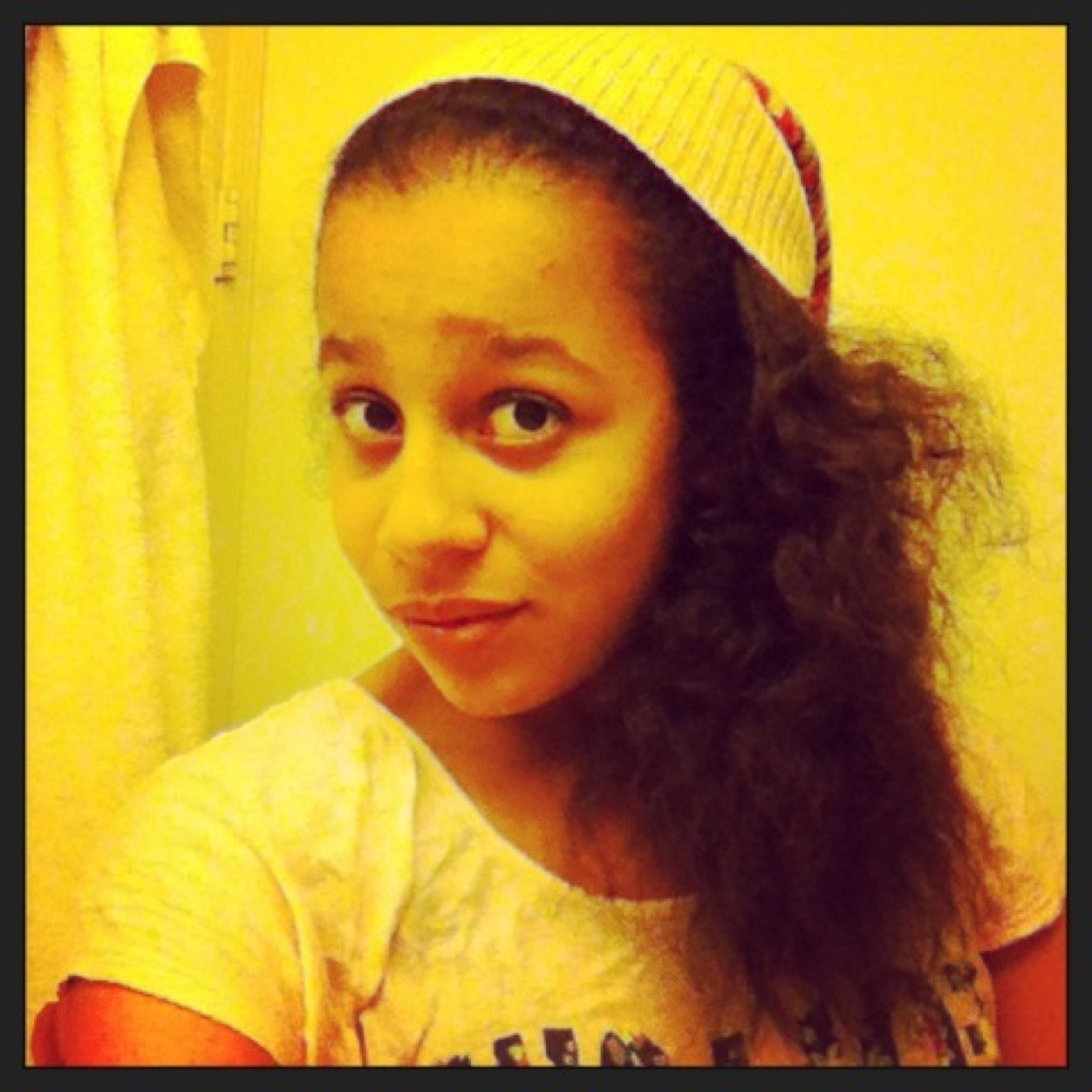 One Direction is my love, i dont know what life would be like wit out Niall! Dance, Friends, School, and YOLO!!!!
