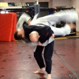 MrJonPhipps's profile picture. I love snowboarding, start-ups, Crossfit, reading, politics, writing, MMA, bikes, climbing tall things and Jiu-Jitsu. I've had more random jobs than you.