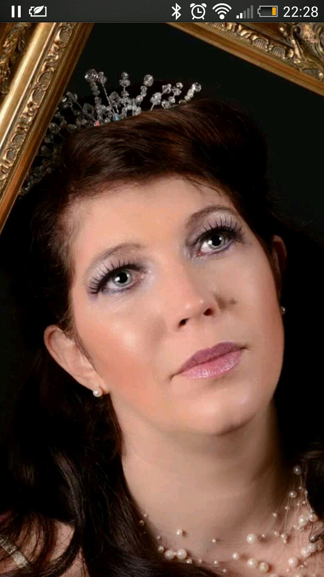 fiona_dfjh112's profile picture. 