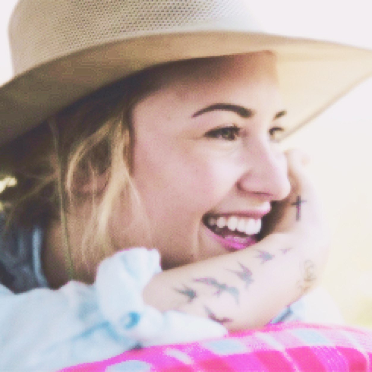 direct message us good things about other lovatics, no hate will be posted we're here to brighten someones day