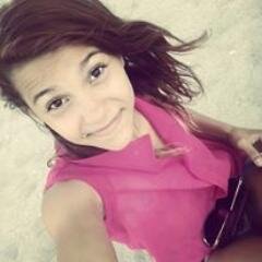 Se apaixona naau mano e treta .  :*