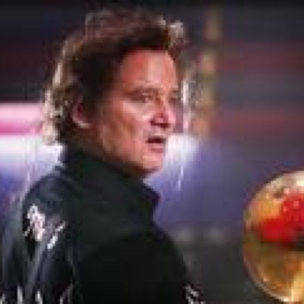 Justin_PBA's profile picture. I'm no one special.  Just a Georgia bowler trying to get my average up.