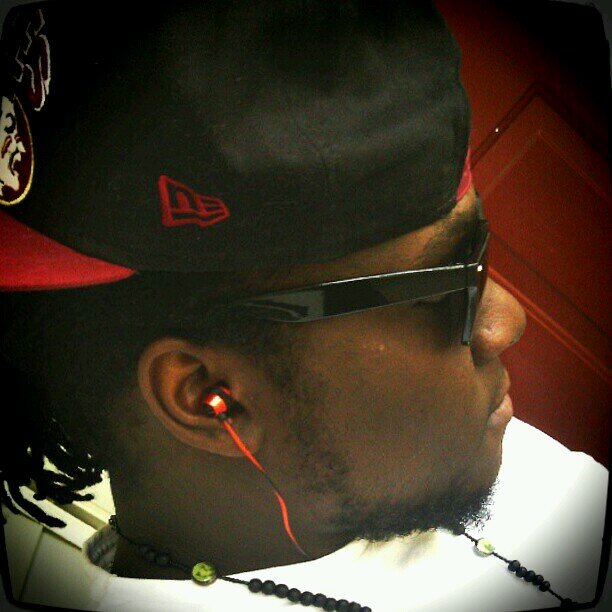 Newly reimagined selfmade man: Graphic Designer & family man, FPS finatic, #WeekendWarrior..#iRockNation