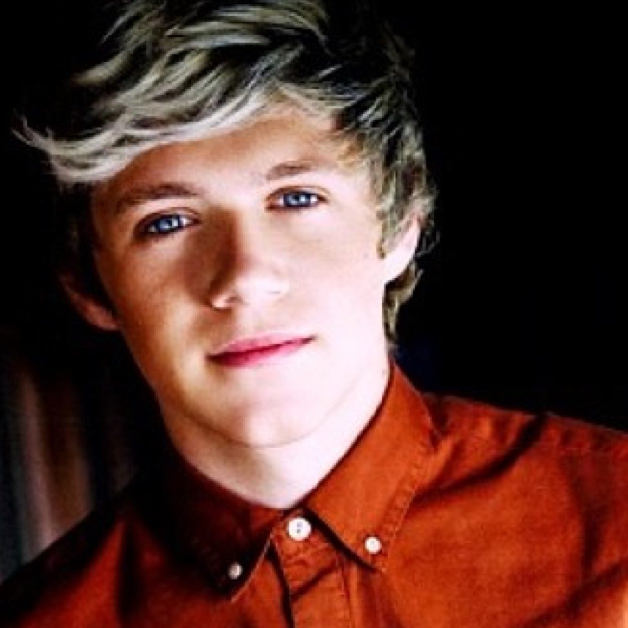 sweetlysilly's profile picture. Beauty is not about looks, Makeup or Clothes. True beauty comes from being yourself, The more you show who you really are, The prettier you will be!