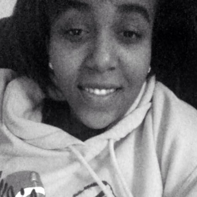 Nobiaa_'s profile picture. NEW TWIITER! ..... FOLLOW ME (: