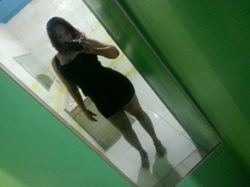 Solo una chica normal lo demas sale con el tiempo!!!