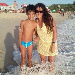 Adoro Deus em primeiro lugar e meus filhos são a minha vida!