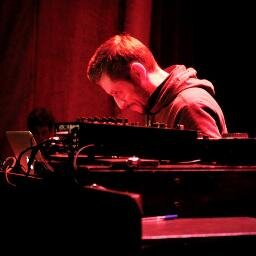 almadaguerra's profile picture. 