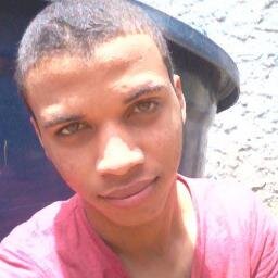 sou henrique tenho16 anos e gosto de faser muitas amizades