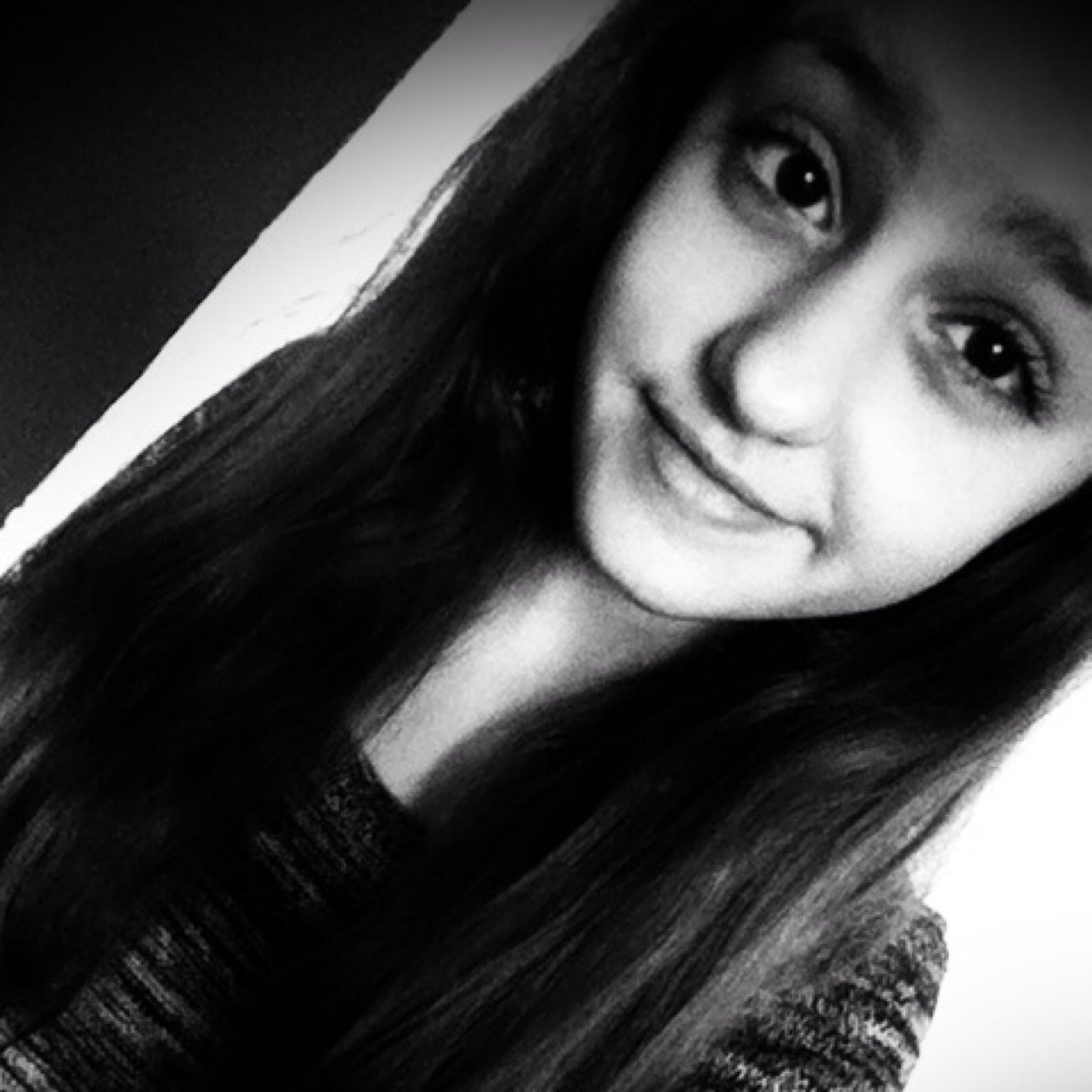 ∞Directioner.∞ ∞Belieber.∞ RealChanty.Dania.Maude.♡Follow moi,je follow back.☼☮Tu ne me connais pas mais sache que je t'aime déjà.★#TeamCouple.Demi.✨