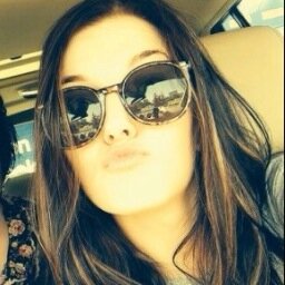 bereffalivene's profile picture. La mente humana está formada de tal manera que es mucho más susceptible a la falsedad que a la verdad