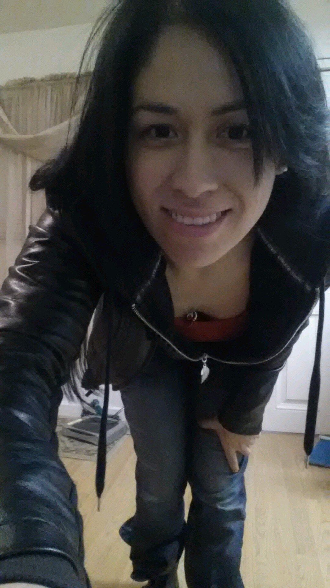 shoegirl_16's profile picture. 