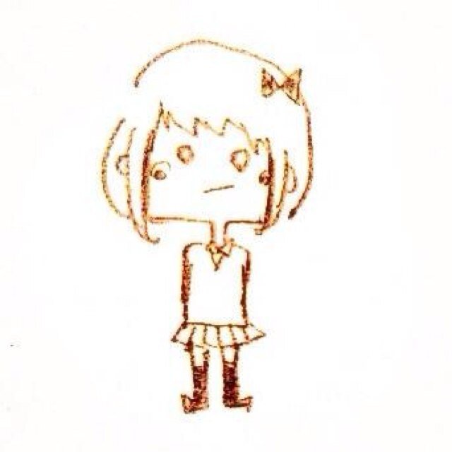 pomme_mela's profile picture. Blue