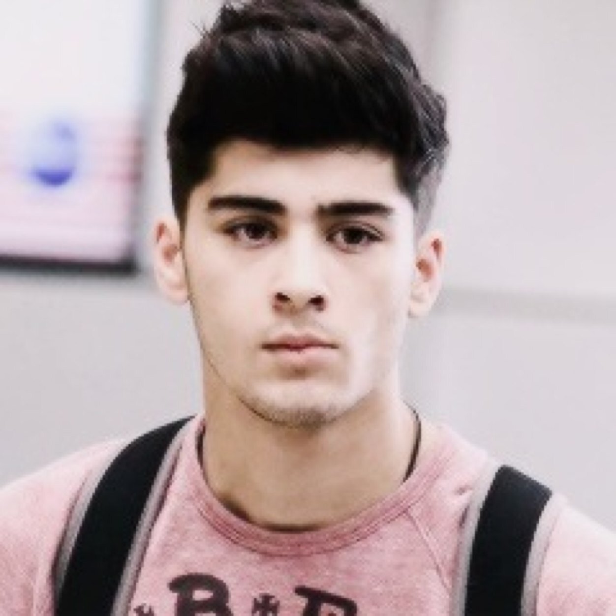 free follow from @dearperrie, have a great day :) x