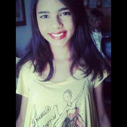 Desistir é pros fracos, os fortes confiam em Deus. 
Whats, Telegram, viber: (82): 9312-2955; Snap:larissaaarauujo;