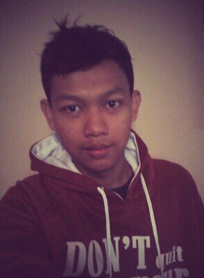 tyosky4's profile picture. student, author and artist wanna be