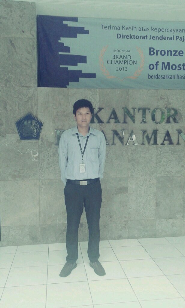 rehansaputraa's profile picture. Do just once what others say you can't do, and you will never pay attention to their limitations again.