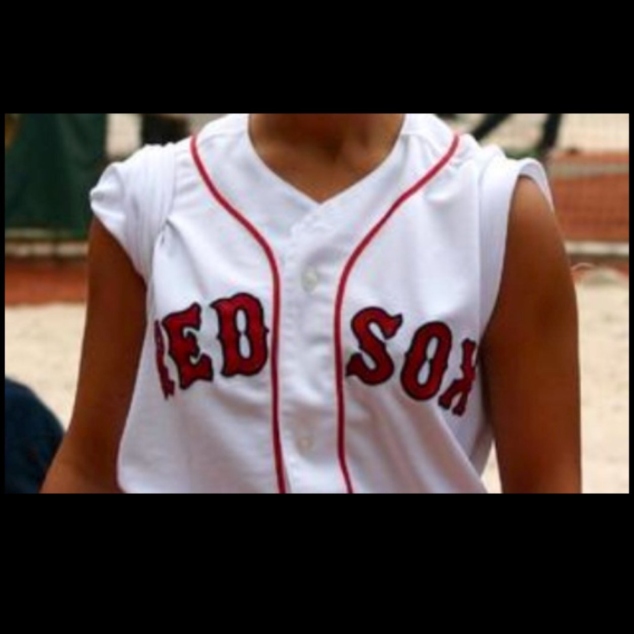 Just a blonde girl who loves baseball and the red sox.