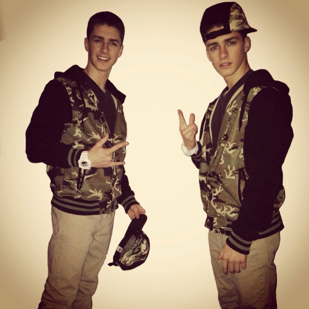 Fan page for the talented Ben Mader
Follow @benmadermusic