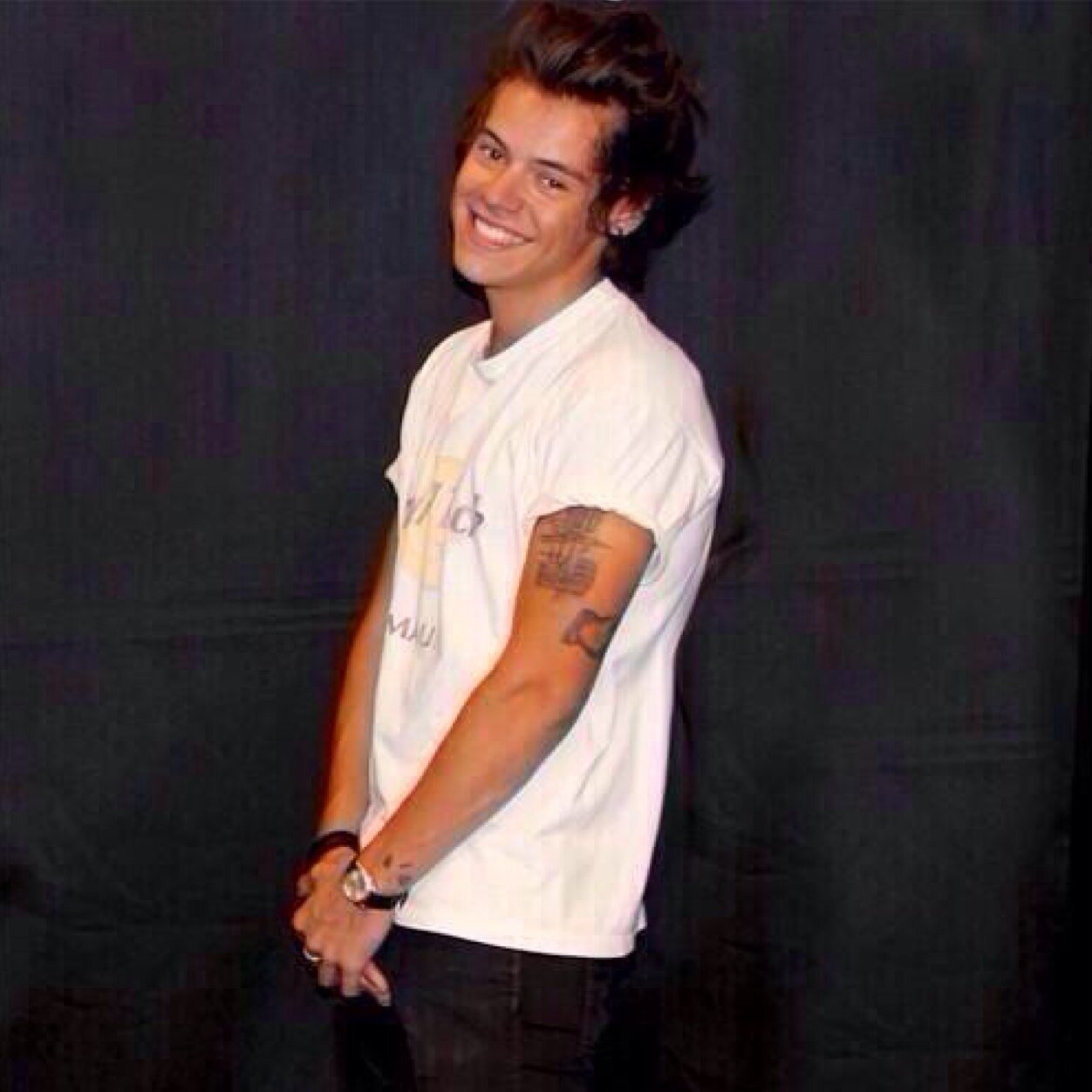 Follow me(: since ur not harry.