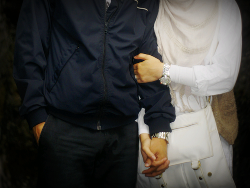 dheaafs_'s profile picture. Aku adalah perempuan yg menyimpan doa-doa baik untukmu didalam sujudku, baik-baik ya disana, kamu :) • skype: aninda.dhea