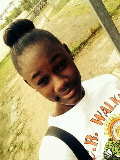 #MarchBbeツ|#TeamAires|#Yellow|#DoSumn|#TeamFollowBack|#Pretty|#Kind|#Kooooooooool'Affღ| Softball| #skinna wass herr :)