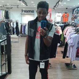 I love meeting new people i'm really confident like having fun but iv'e got a lot of ambition and i'm always happy ^_^  #teamfollowback