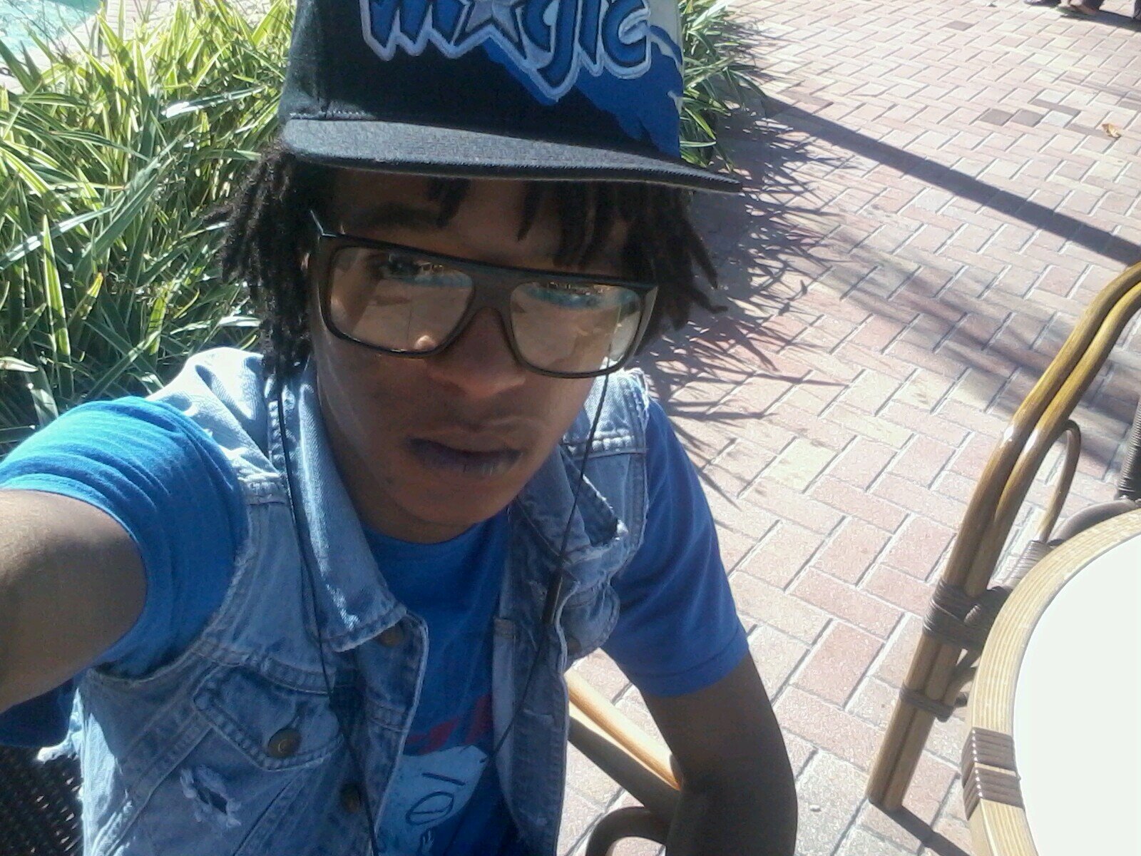 PiffGotUGeeked's profile picture. #TaylorGang / Made Movement && Follow Mhy NICE Awesome Ass Boo @xIcanONLYbeME ^_^