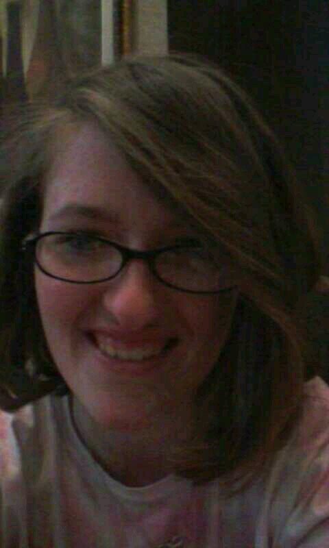 Education major at Framingham State. Nerd girl. Loves to sing, read, and paint.