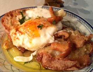 DuendeFoodCart's profile picture. Rustic folk food of Southern Spain. Served from a Andalusia gypsy wagon