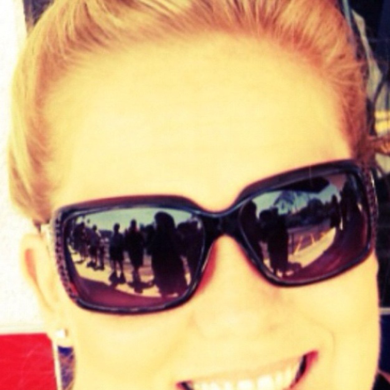 JaronsMom1st's profile picture. People will forget what U said, people will forget what U did, but people will never forget how U made them feel. -Maya Angelou