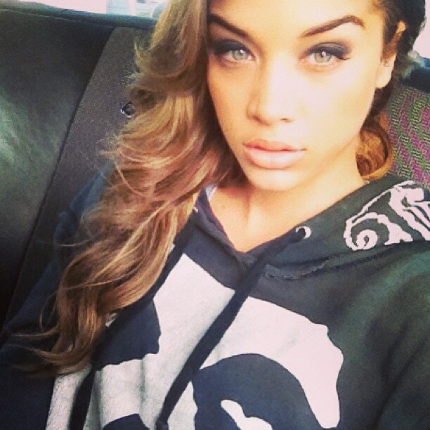 MikaelaBertoli's profile picture. The first to apologize is the bravest. The first to forgive is the strongest. The first to forget is the happiest.