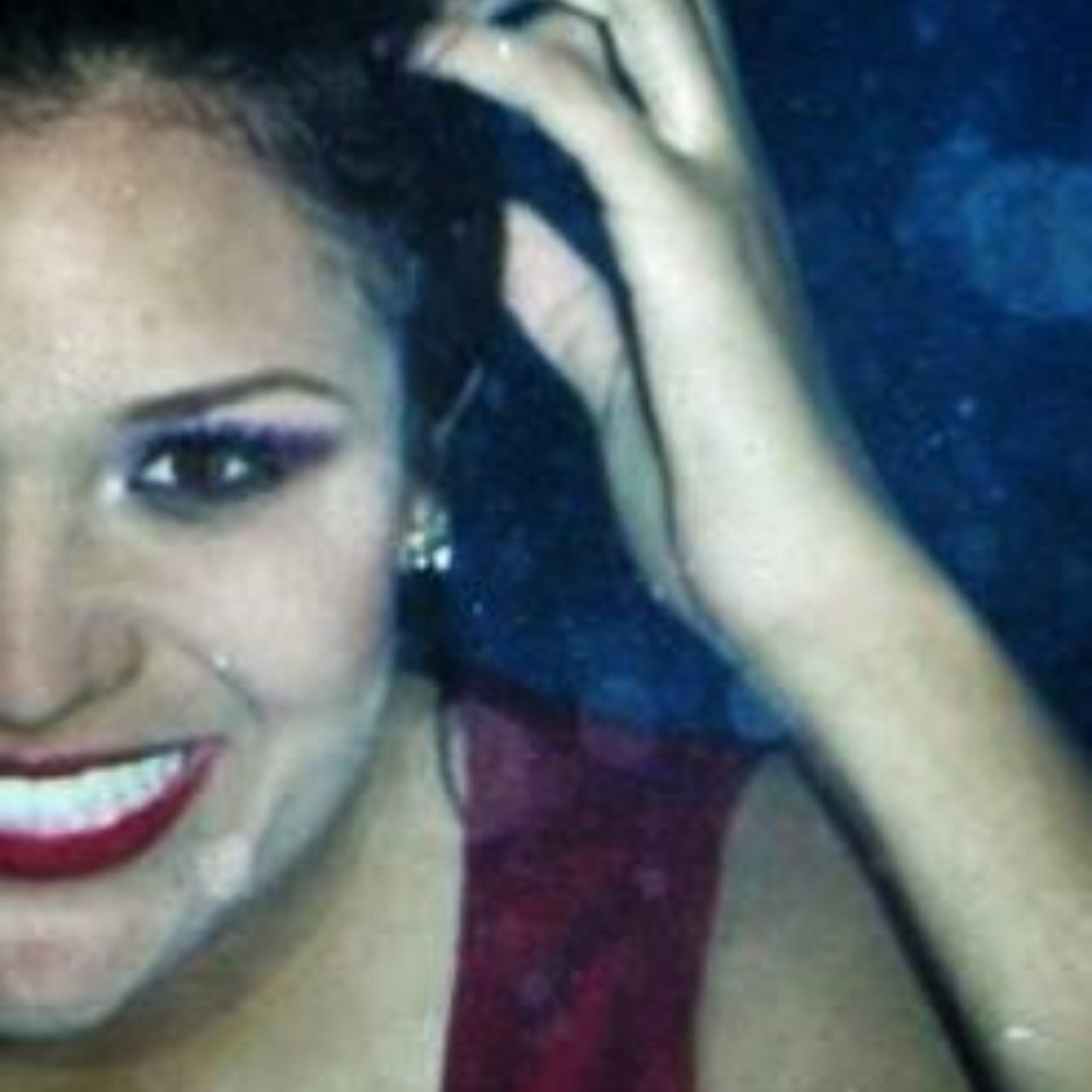 Perdona ama y sonrie :)