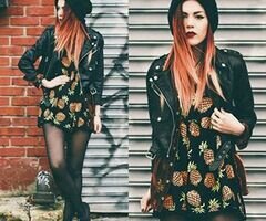 | datemi le fragole e saremo amici. |