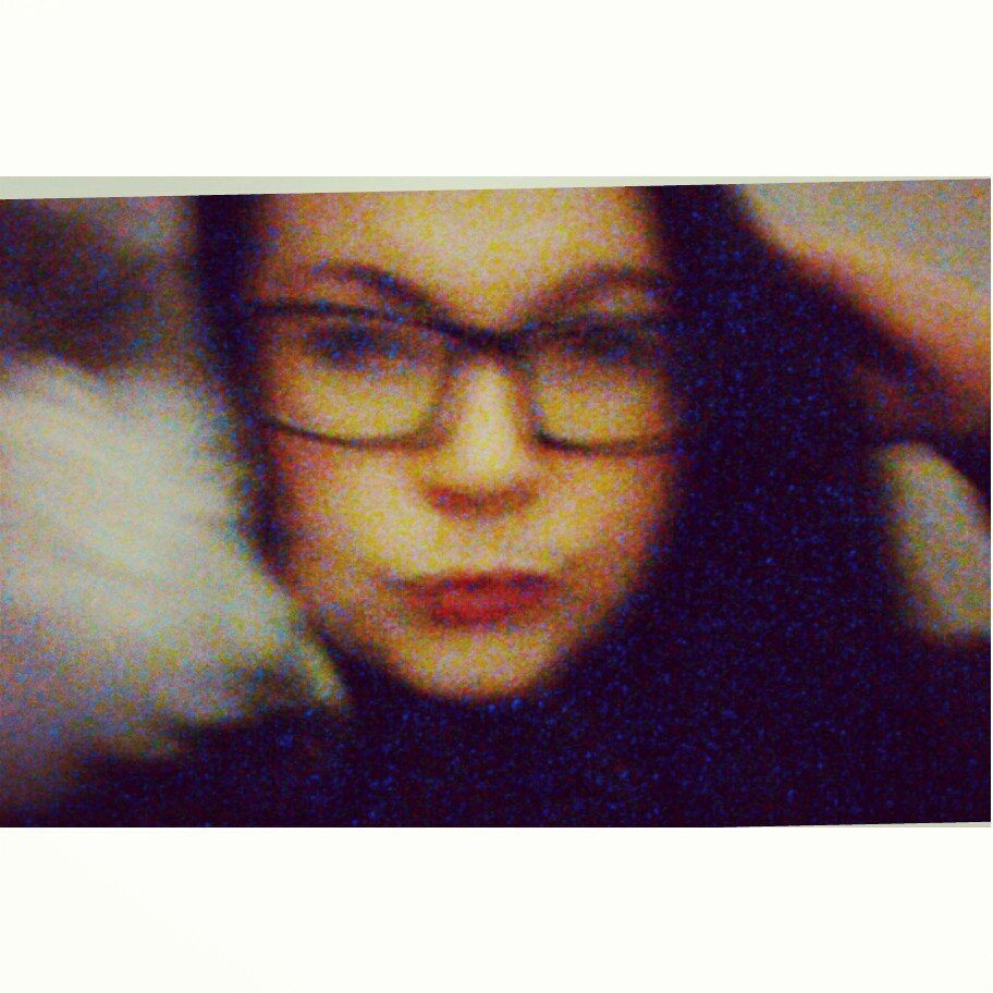 Hedviglena's profile picture. Annoying hummingbird who twitter about life's little and big things.