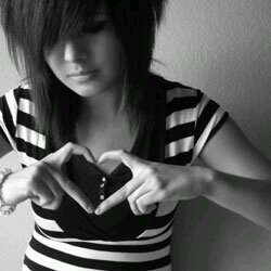 xxxdorine759's profile picture. Remember every one! Age dosen't matter if you love each other